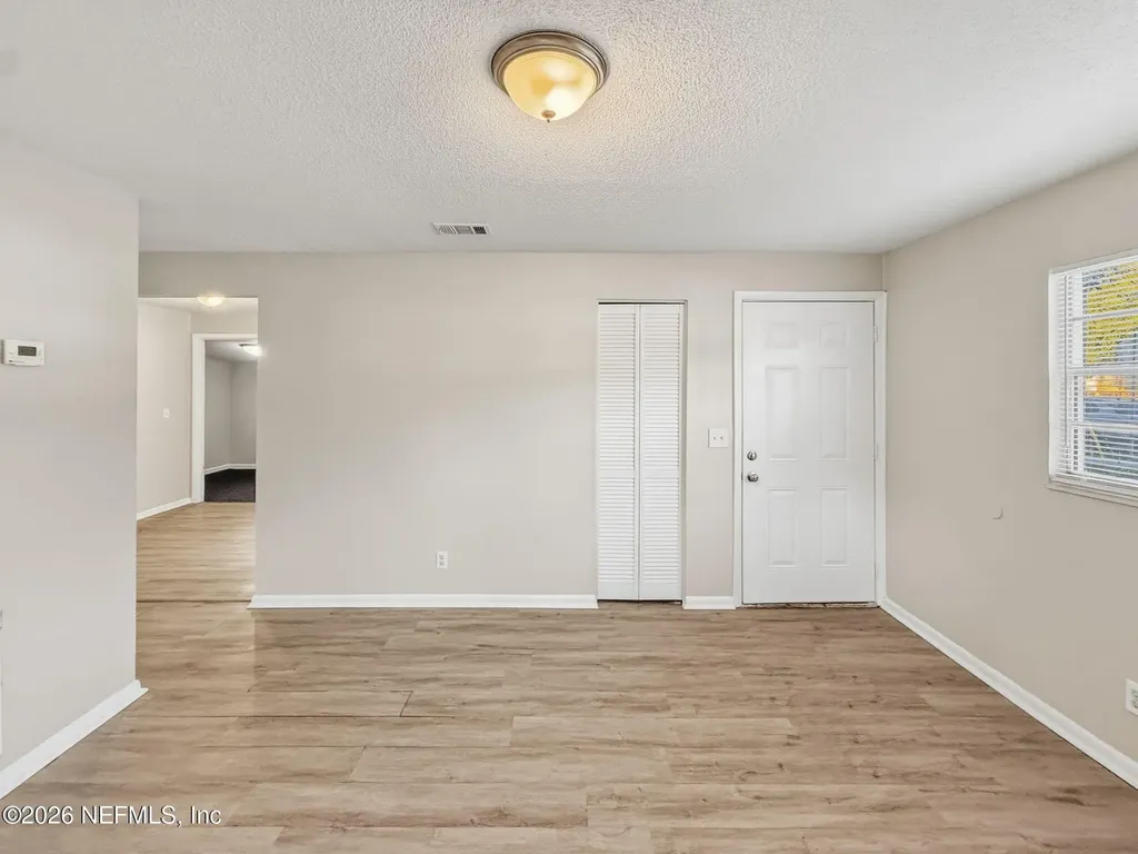 9753 Waynesboro Avenue Jacksonville FL 32208