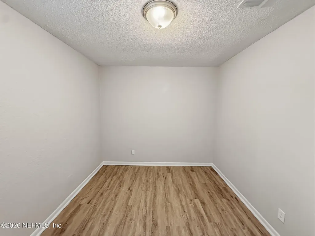 9753 Waynesboro Avenue Jacksonville FL 32208