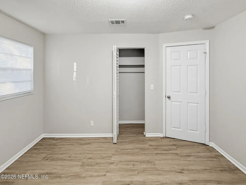 9753 Waynesboro Avenue Jacksonville FL 32208