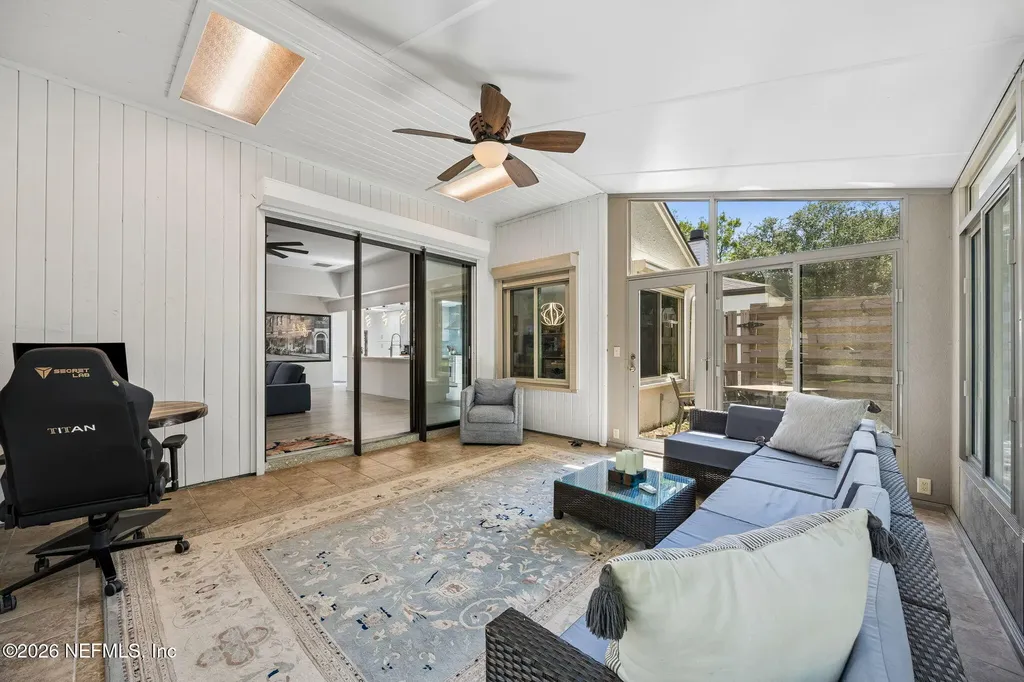 330 Garden Lane Atlantic Beach FL 32233