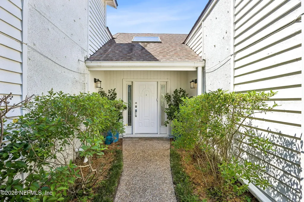330 Garden Lane Atlantic Beach FL 32233