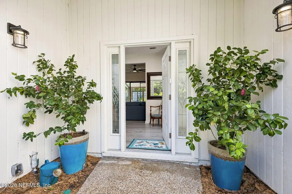 330 Garden Lane Atlantic Beach FL 32233