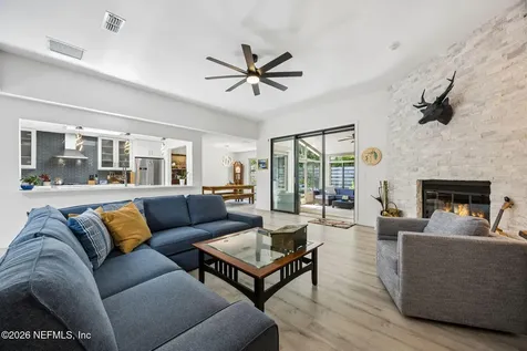 330 Garden Lane Atlantic Beach FL 32233
