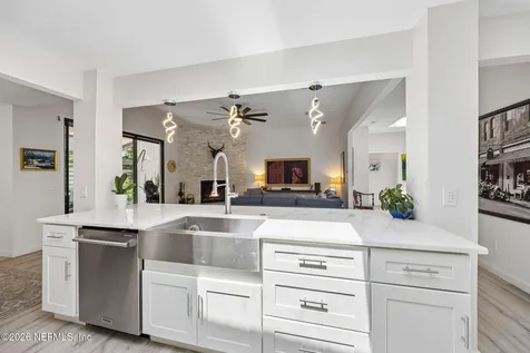 330 Garden Lane Atlantic Beach FL 32233