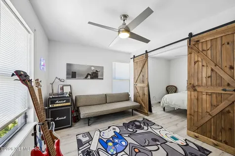 330 Garden Lane Atlantic Beach FL 32233