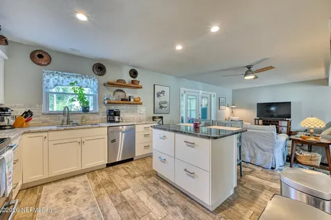 2233 Seminole Road Atlantic Beach FL 32233