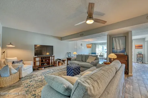 2233 Seminole Road Atlantic Beach FL 32233