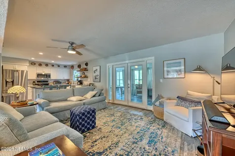 2233 Seminole Road Atlantic Beach FL 32233