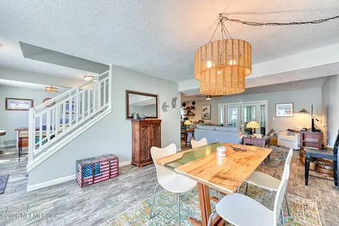 2233 Seminole Road Atlantic Beach FL 32233