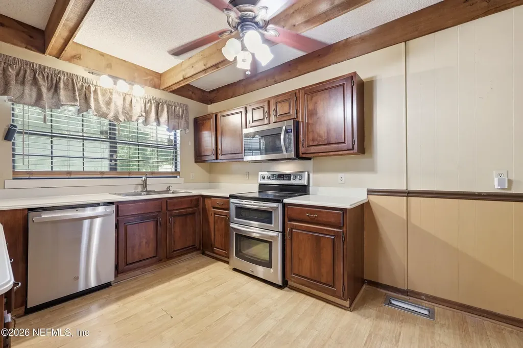 802 S 15th Street Palatka FL 32177