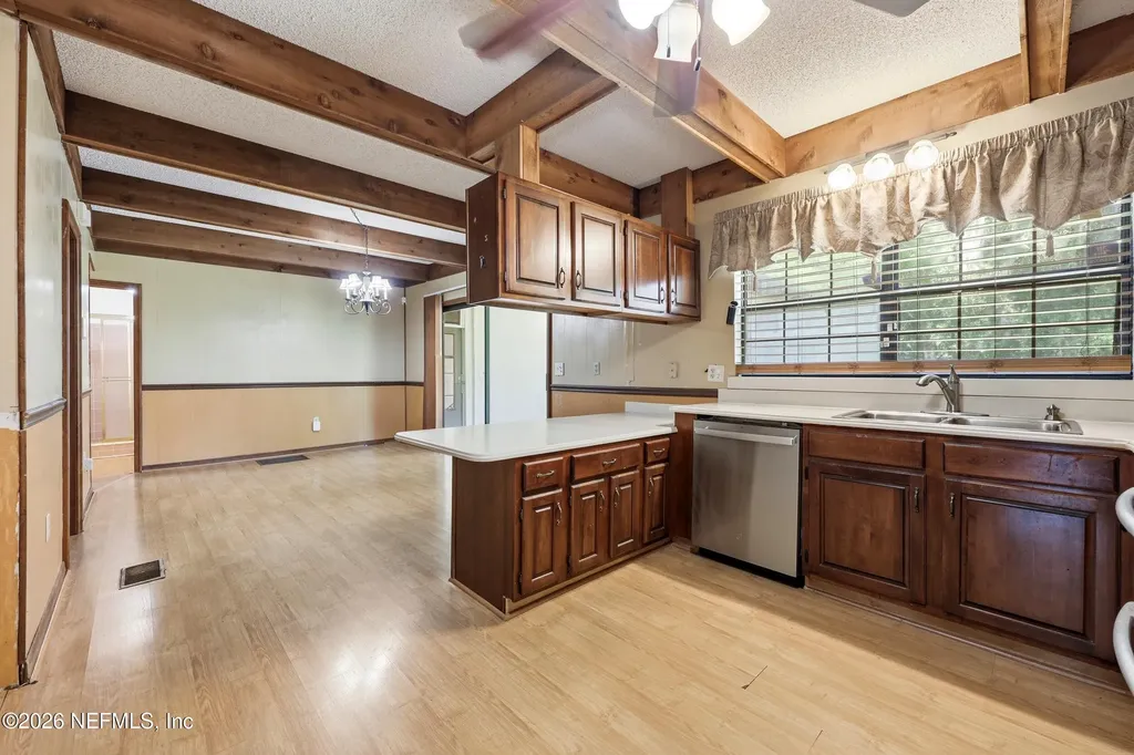 802 S 15th Street Palatka FL 32177