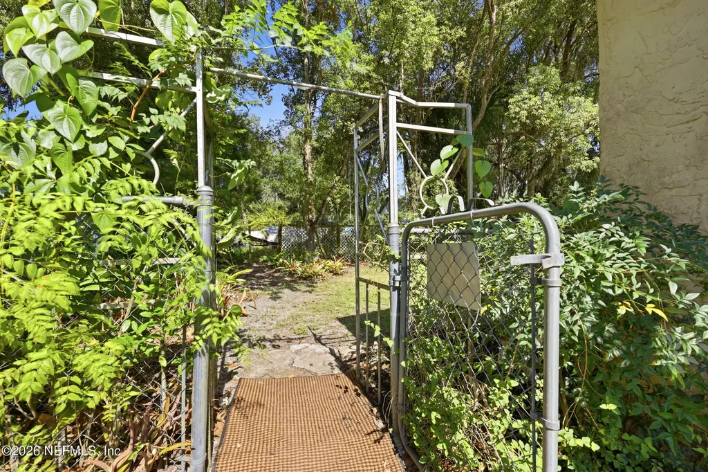 802 S 15th Street Palatka FL 32177