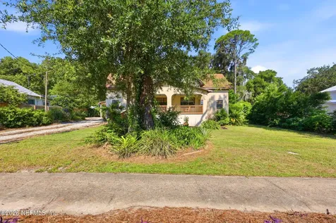 802 S 15th Street Palatka FL 32177