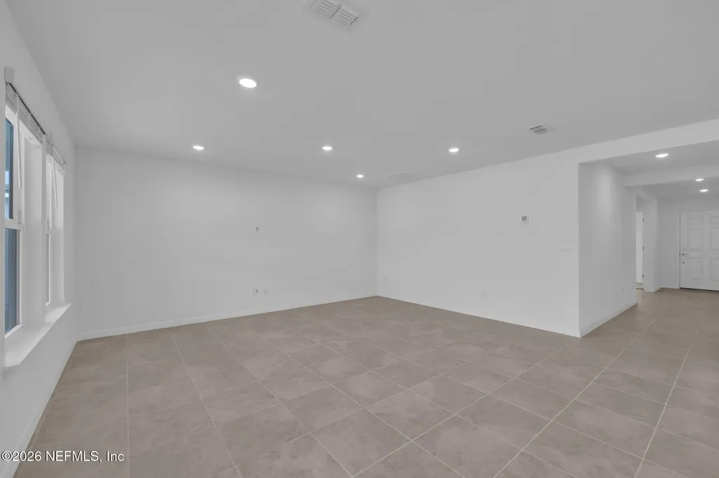 7094 Sandperch Street Jacksonville FL 32244