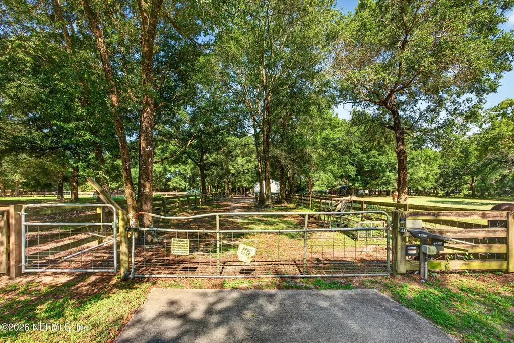 1735 Hagans Ridge Court Green Cove Springs FL 32043