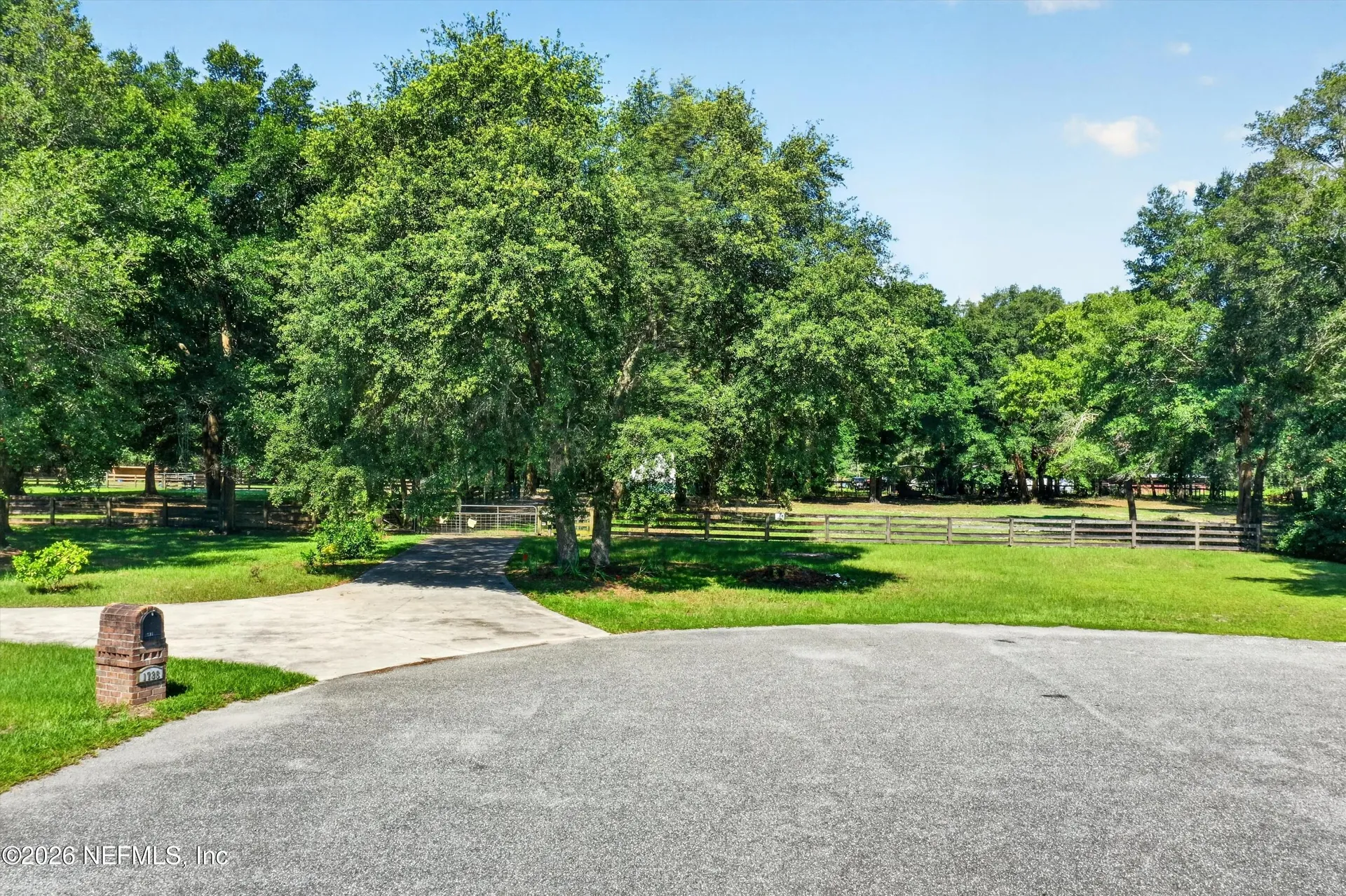 1735 Hagans Ridge Court Green Cove Springs FL 32043