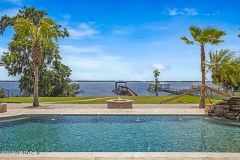 4710 State Road 13 N St. Johns FL 32259