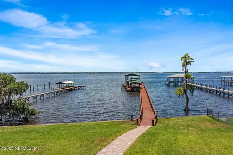 4710 State Road 13 N St. Johns FL 32259