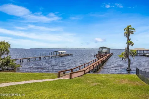 4710 State Road 13 N St. Johns FL 32259