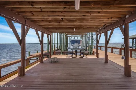 4710 State Road 13 N St. Johns FL 32259