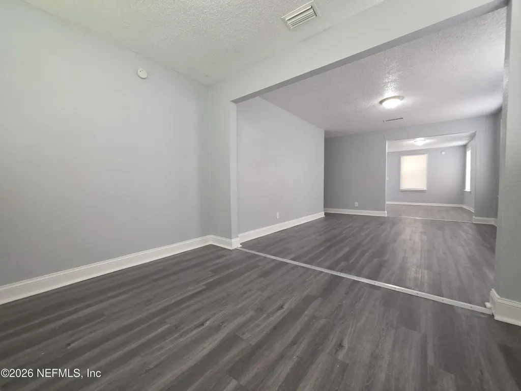 4910 Walcott Avenue Jacksonville FL 32209