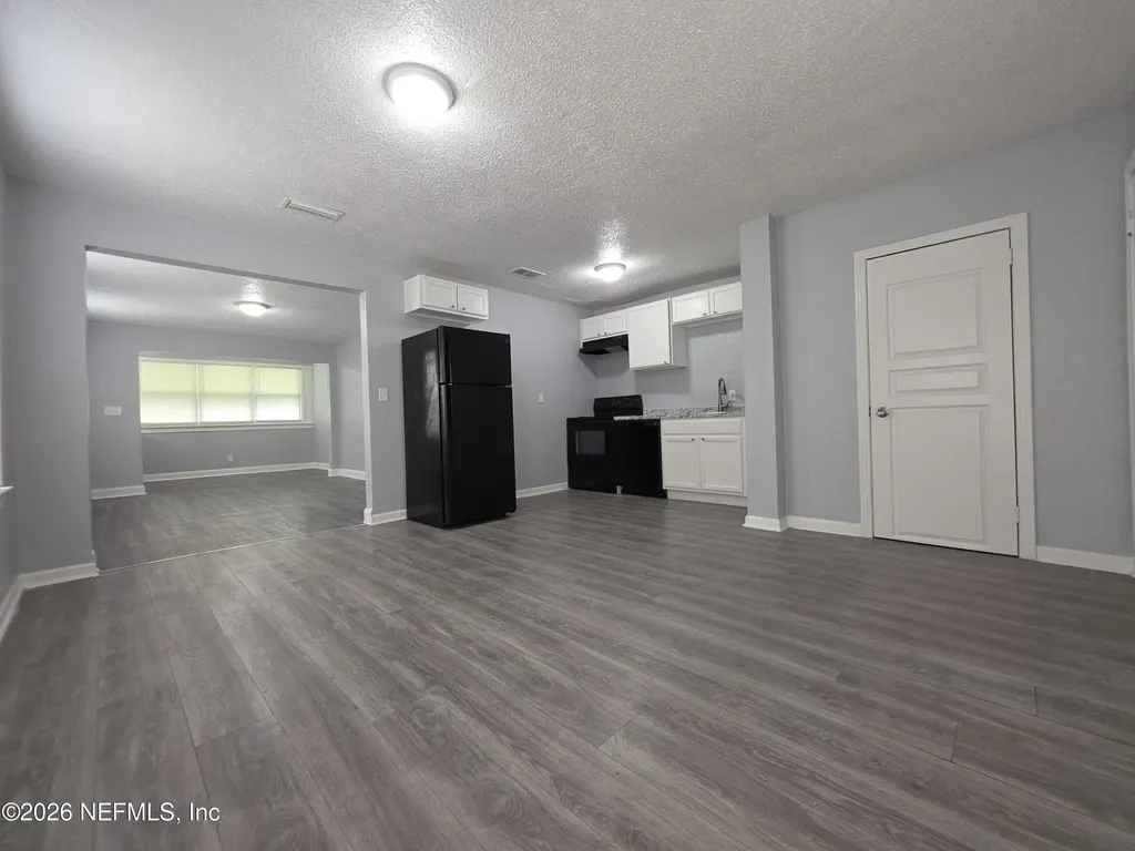 4910 Walcott Avenue Jacksonville FL 32209
