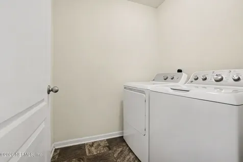 7151 Bedfordshire Lane Jacksonville FL 32219