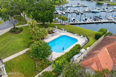 401 Blagdon Court Jacksonville FL 32225