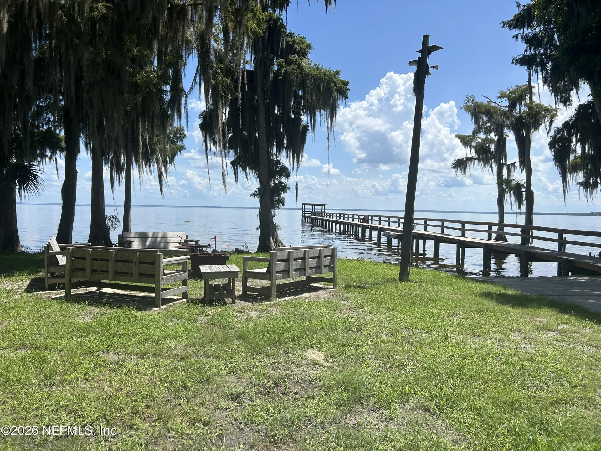 211 Georgetown Denver Road Georgetown FL 32139