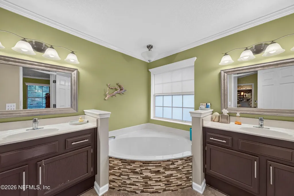 5428 Downington Drive Jacksonville FL 32257