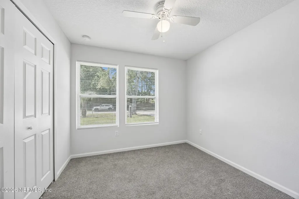 8064 Noroad Jacksonville FL 32210