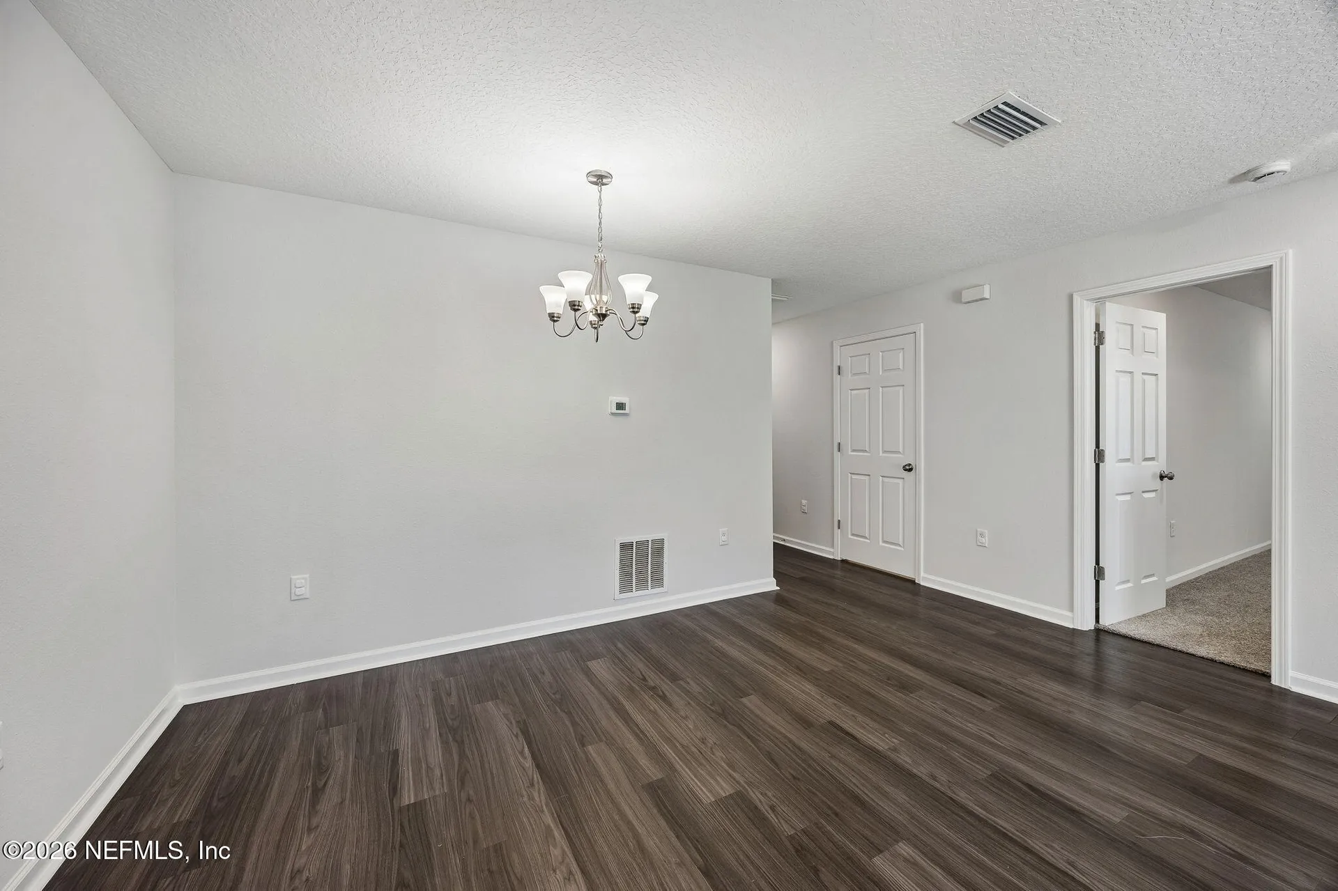 8064 Noroad Jacksonville FL 32210