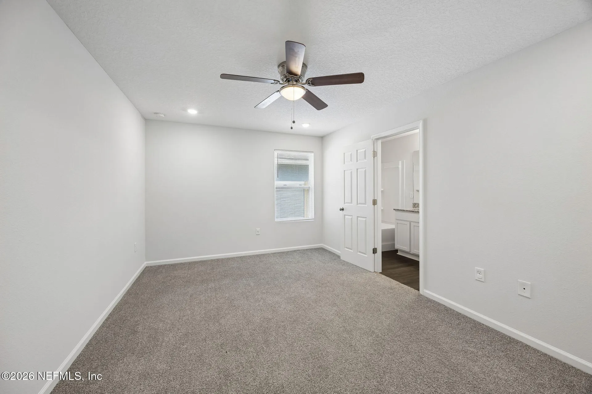 8064 Noroad Jacksonville FL 32210