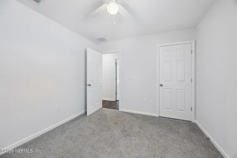 8064 Noroad Jacksonville FL 32210
