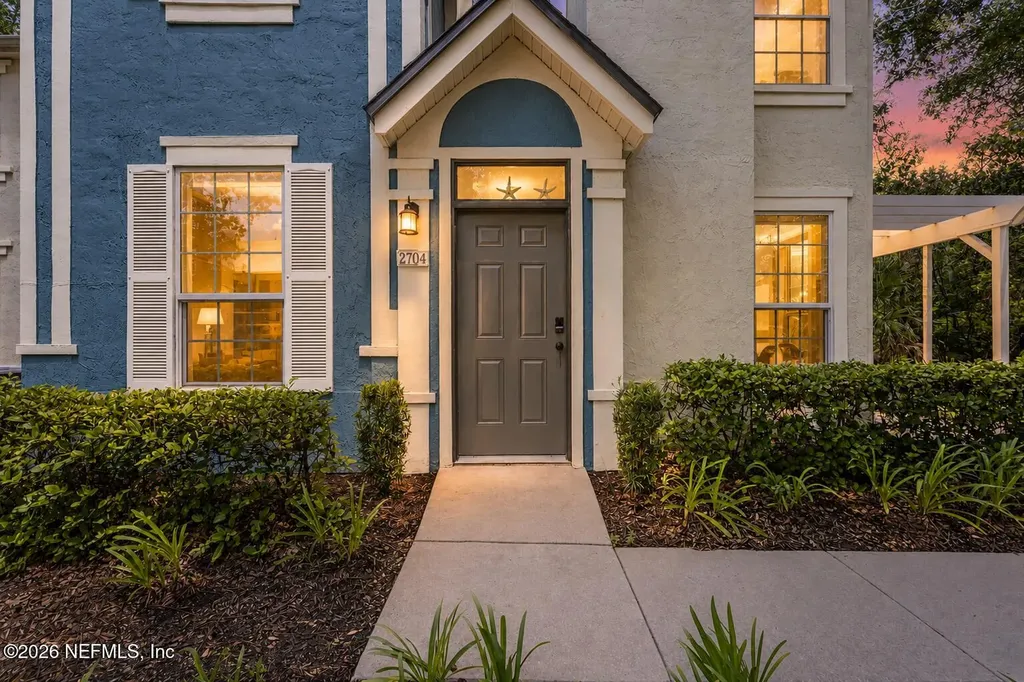 13703 Richmond Park Drive N Jacksonville FL 32224