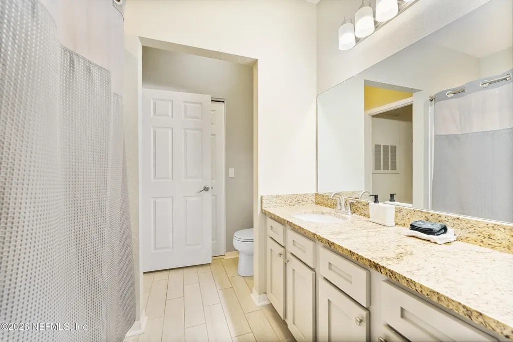 13703 Richmond Park Drive N Jacksonville FL 32224