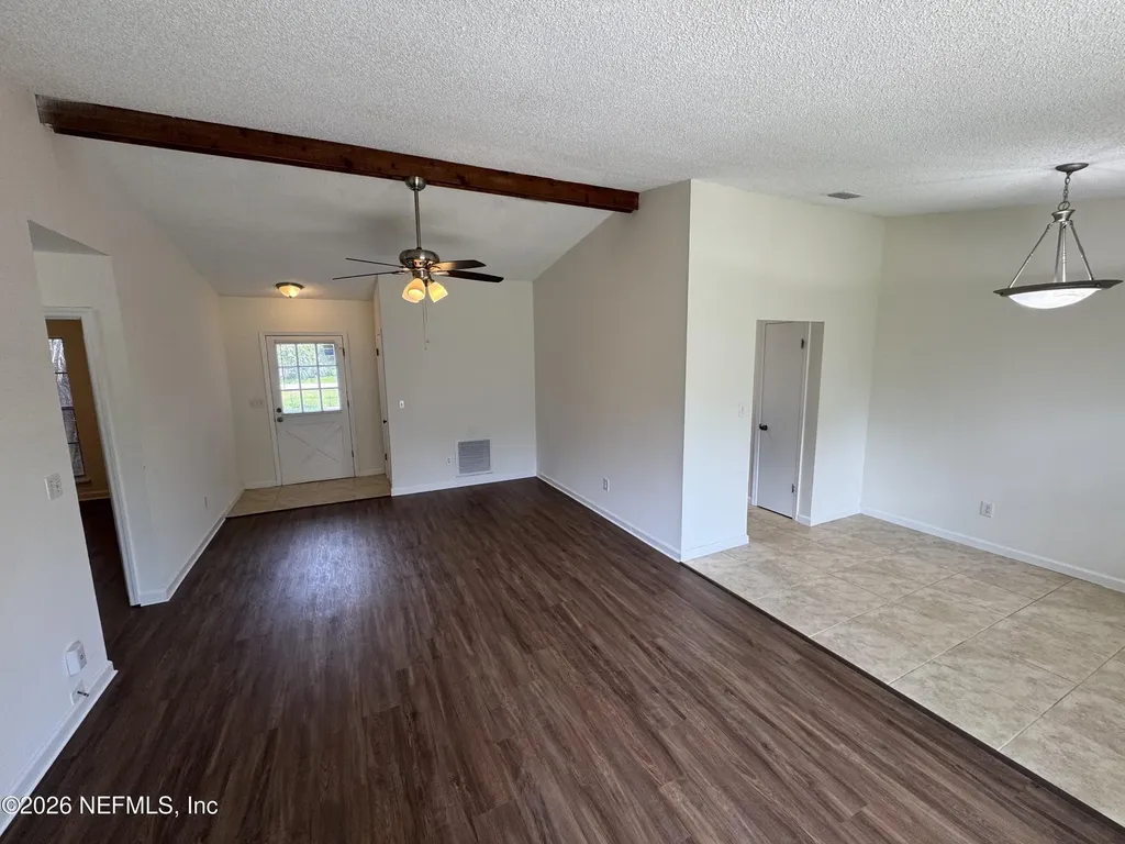 10272 Arrowhead Drive Jacksonville FL 32257