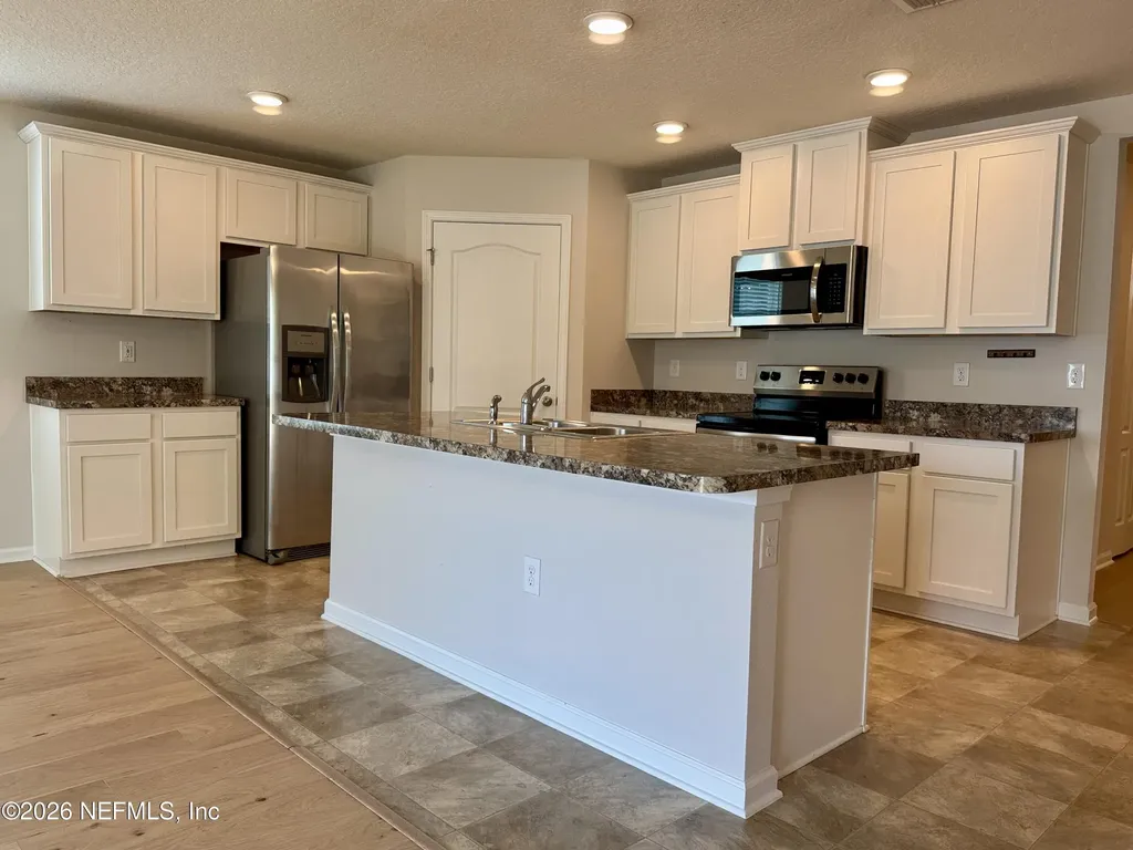 2942 Sunrise Creek Road Green Cove Springs FL 32043