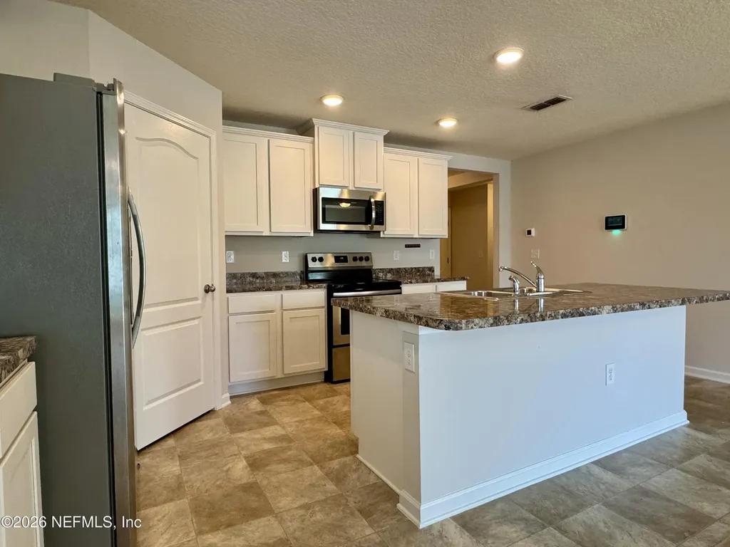 2942 Sunrise Creek Road Green Cove Springs FL 32043