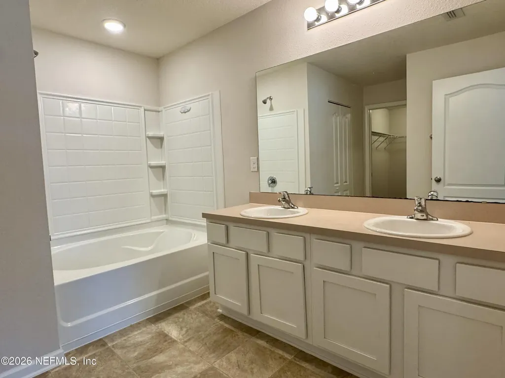 2942 Sunrise Creek Road Green Cove Springs FL 32043