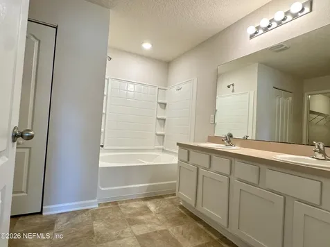 2942 Sunrise Creek Road Green Cove Springs FL 32043