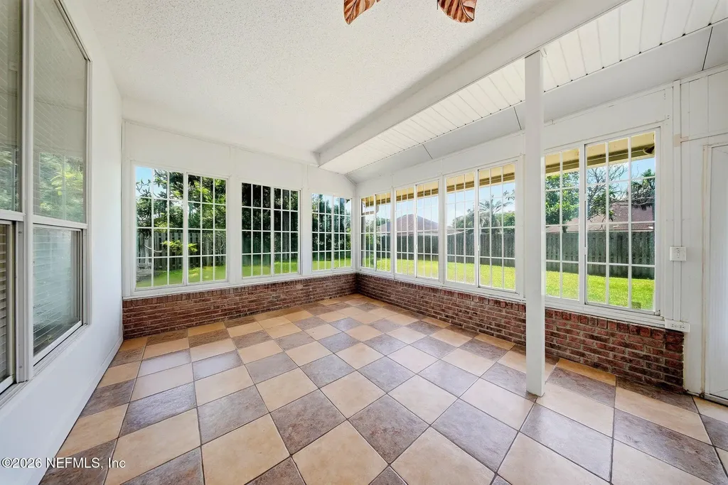 2334 Foxhaven Drive Jacksonville FL 32224