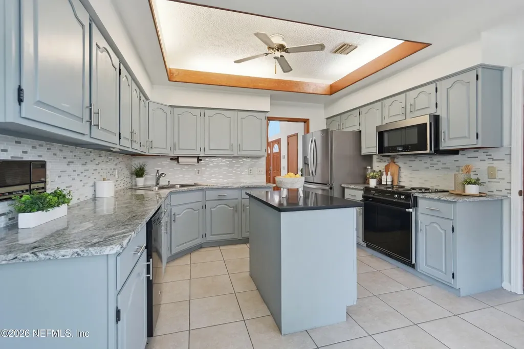 2334 Beachcomber Trail Atlantic Beach FL 32233