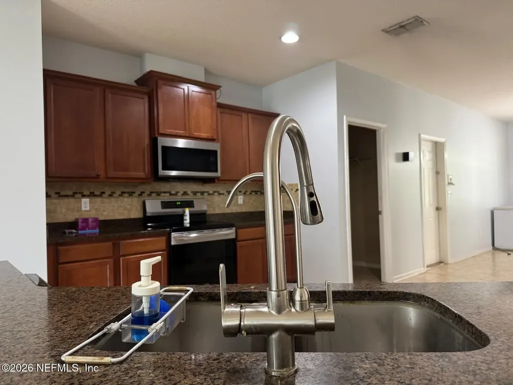 6430 Huntscott Place Jacksonville FL 32258