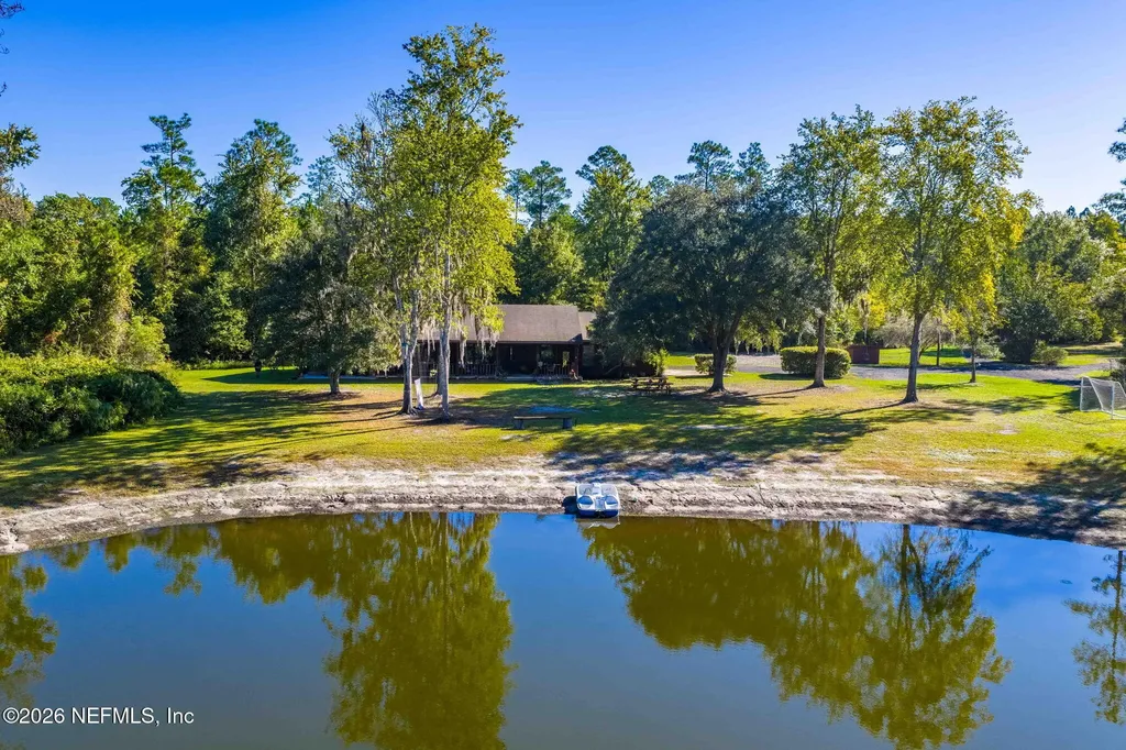 2411 Us Highway 301 Jacksonville FL 32234
