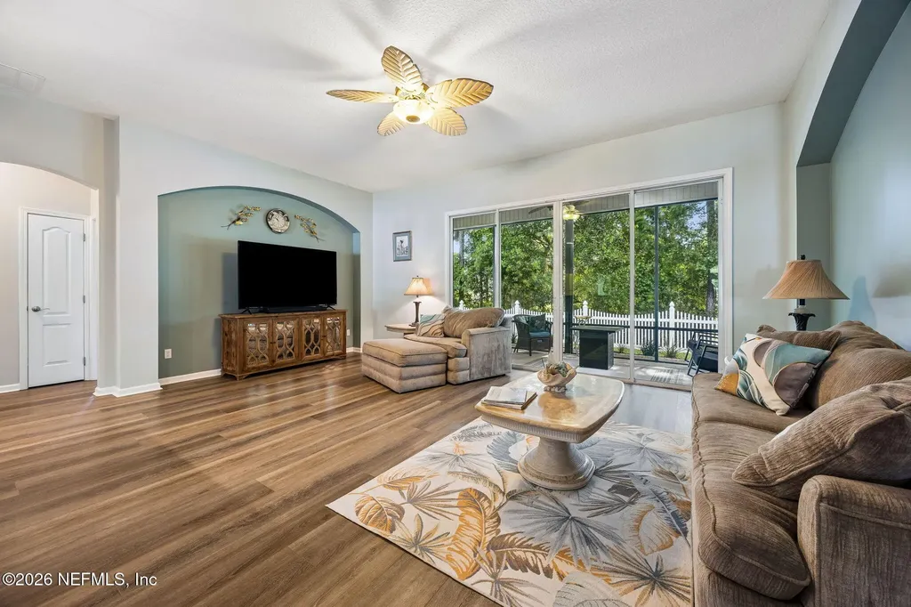 86154 Vegas Boulevard Yulee FL 32097