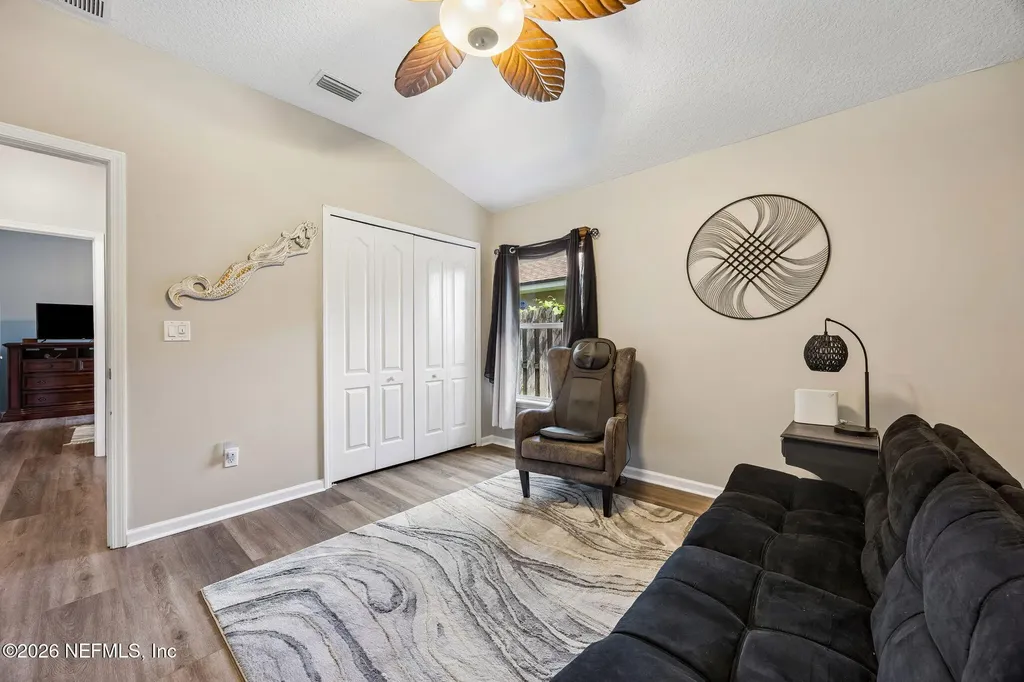 86154 Vegas Boulevard Yulee FL 32097