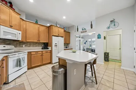 86154 Vegas Boulevard Yulee FL 32097