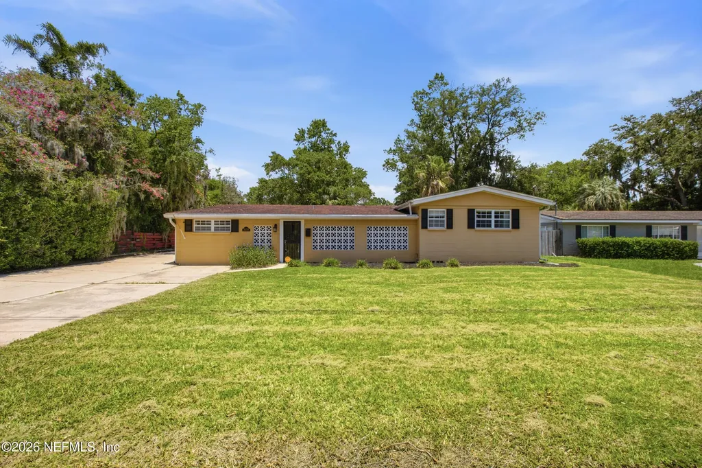 8159 Ladoga Avenue Jacksonville FL 32217