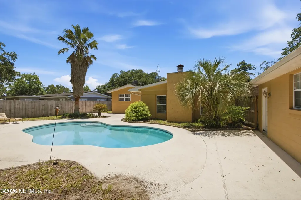 8159 Ladoga Avenue Jacksonville FL 32217